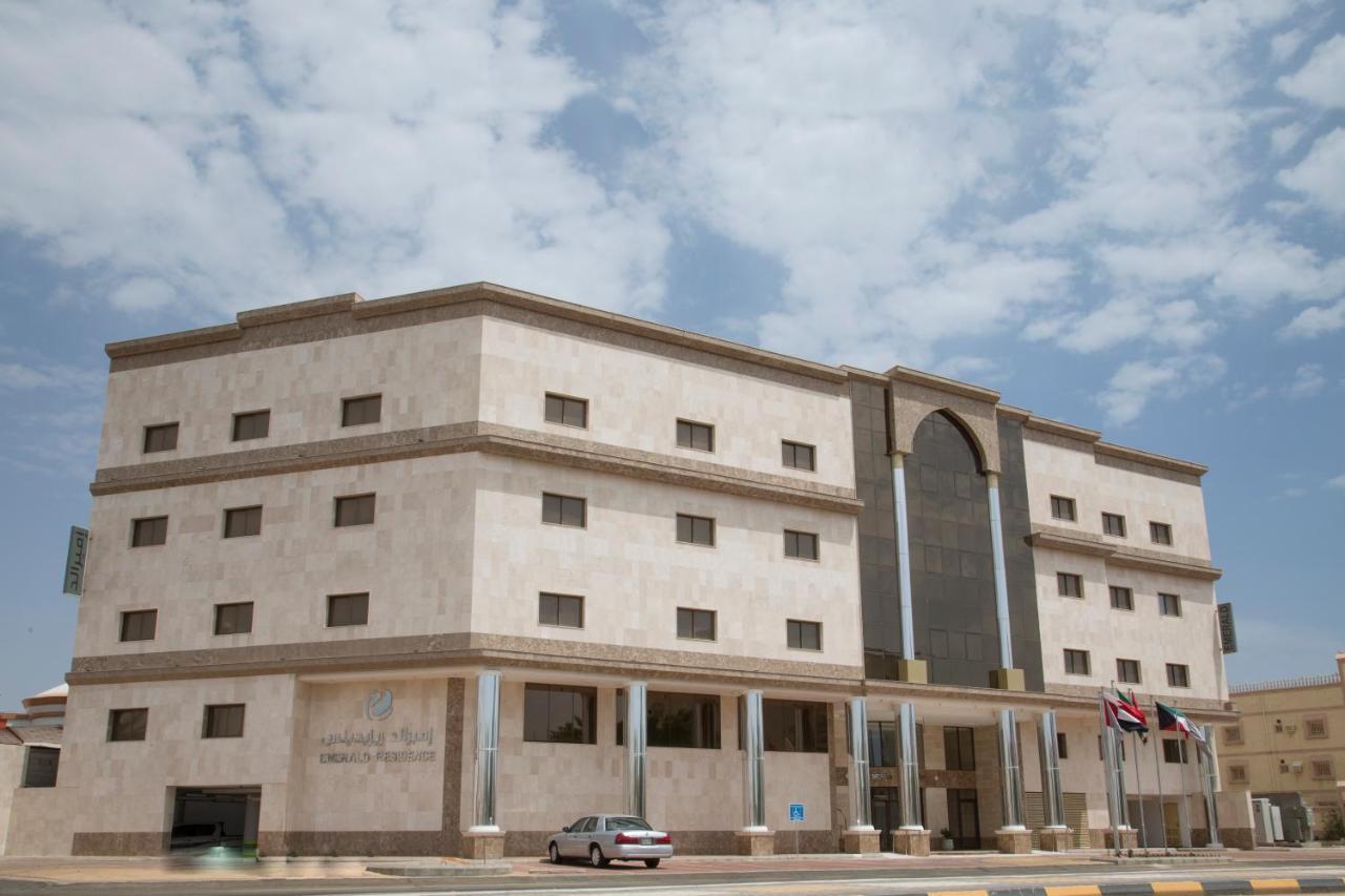 فندق اميرالد ريزيدينس ينبع المظهر الخارجي الصورة